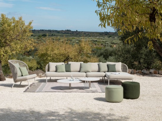 Vincent Sheppard Kodo tuinsalontafels bijzettafels koffietafels voor buiten terras Dune White Aluminium frame Round.