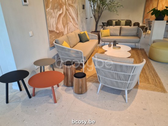 Vincent Sheppard Lilo Dia 60 Table ronde de jardin Cadre en Aluminium Terre cuite dessus de table Aluminium Terre cuite.