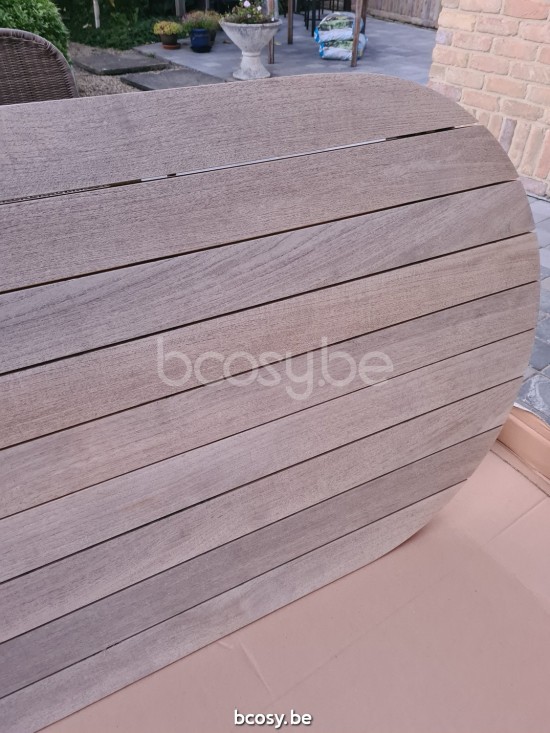 Vincent Sheppard Wicked Tuintafel 200x90 Zwart Aluminium frame.