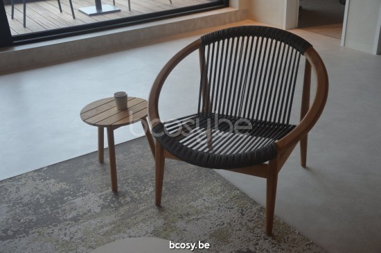 Vincent Sheppard Anton tuinsalontafels bijzettafels koffietafels voor buiten terras Onbehandeld teakhout frame Round.