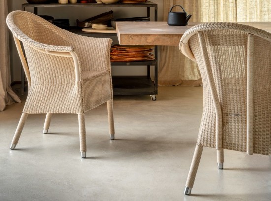 Vincent Sheppard Victor armstoelen White Wash Lloyd Loom.