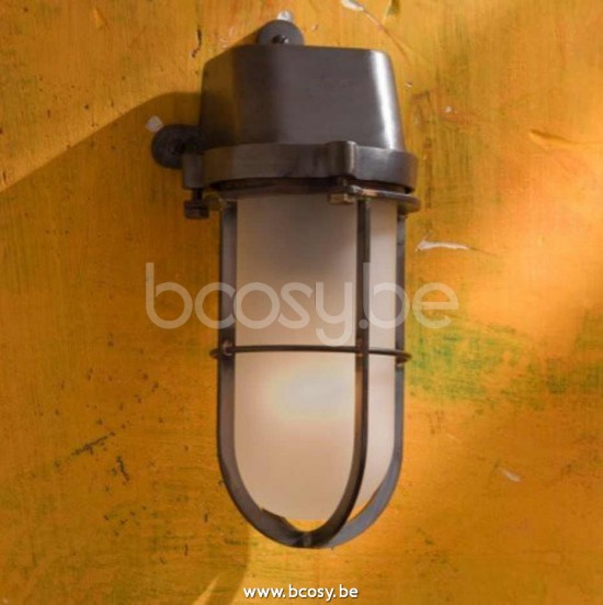 Tekna Nautic ADMIRAL-Dunkelbronze-mattiertes Glas.