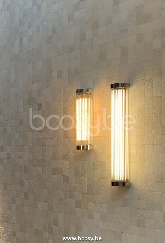 Tekna Arton MERCER LONG wandlamp.