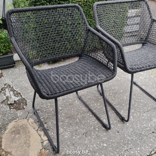 Jardinico LEWIS Fauteuil Aluminium noir - rotin synthétique noire.