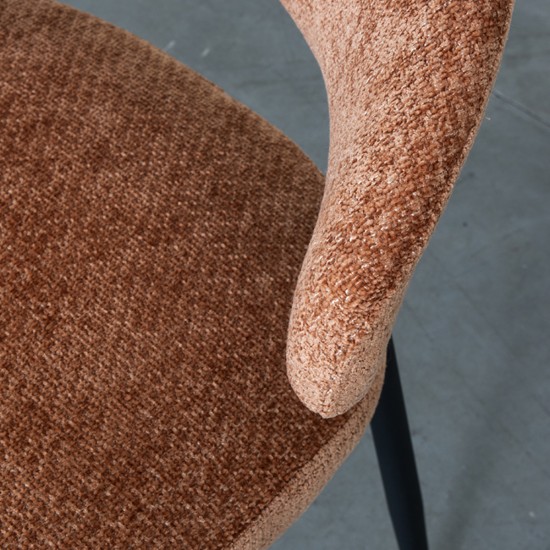 LABEL51 Bliss armchairs with armrests.