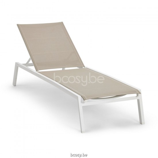 Diphano Selecta Stackable Sunlounger with wheels Aluminium White Frame single layer Batyline Sand Fabric.