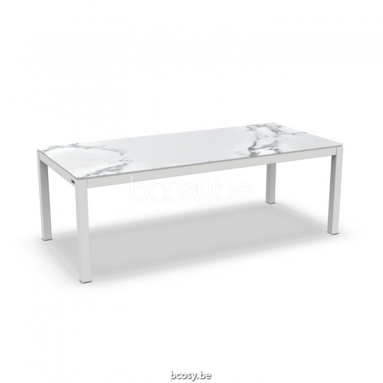 Jati Kebon Danli Table de jardin Aluminium blanc mat Dessus de table Céramique Calacatta.