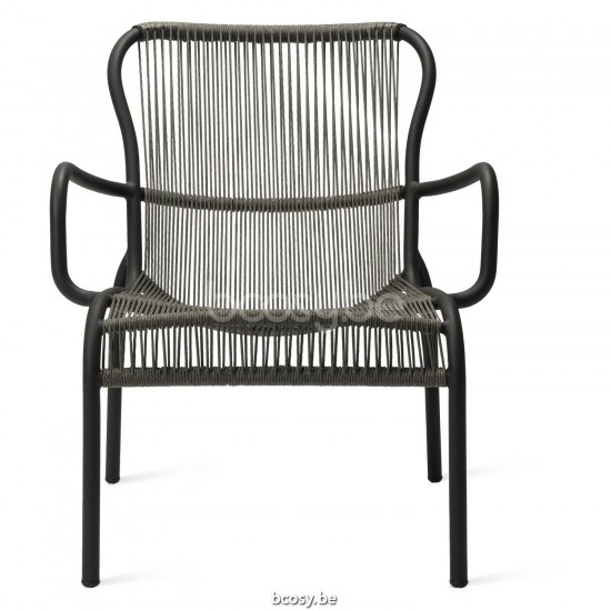 Vincent Sheppard Vincent Sheppard Loop Lounge Chair Fossil Grey Aluminium frame Fossil Grey Rope Polypropylene.