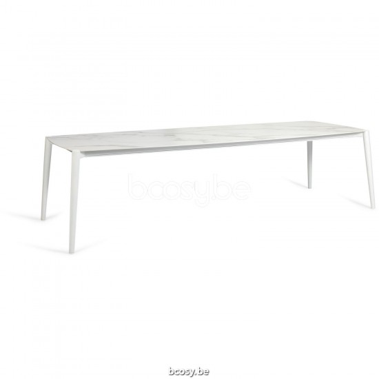 Diphano Icon table de jardin 292x104 Cadre Aluminium blanc Dessus Céramique blanc Carrara 6 mm imposé.