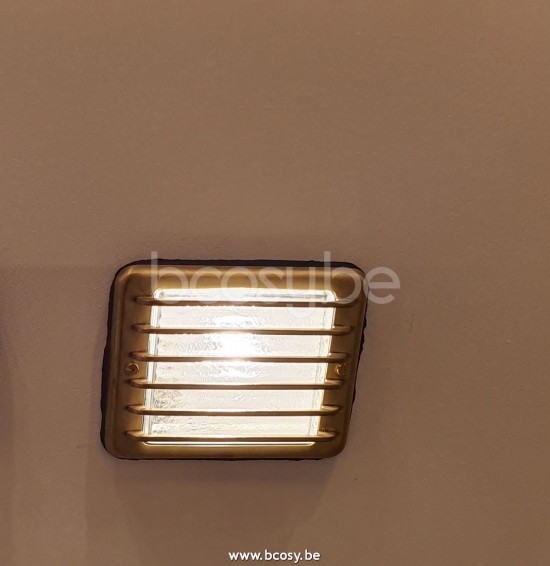 Tekna Nautic Steplight 230V-Led-polished brass-clear glass.