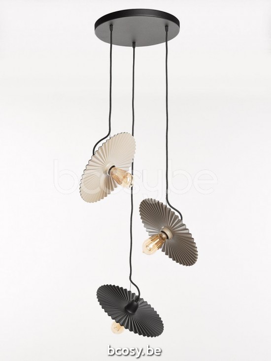 Marckdael riga Black Cala Hanglampen Pendels Pendellampen Plafondlampen Plafondverlichting Binnenverlichting VVD VDV Verlichting van Dijck D.