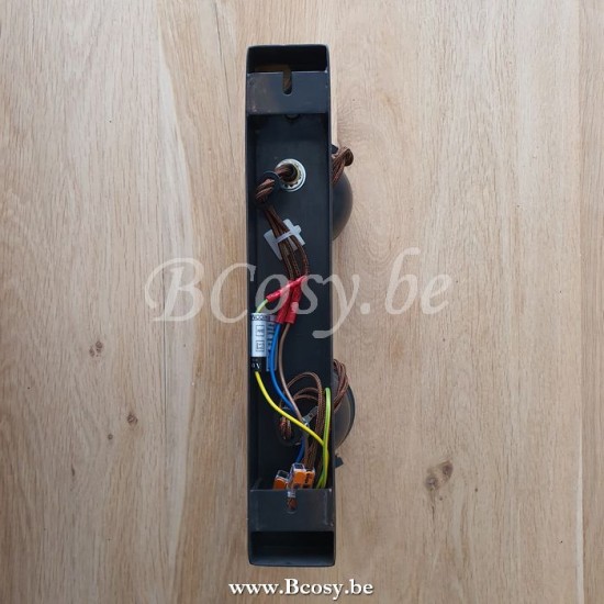 Authentage Opbouwspots Spots montés en surface Surface mounted spotlights Anbaustrahler Spotleuchten Aufbauleuchte.