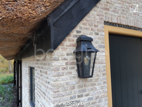 Authentage GRA002WAN Authentage GRACIEUZE Applique murale extérieure E27 + GU10 Bronze Authentage Appliques Murales d'extérieur.