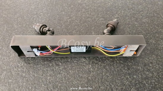 Authentage Opbouwspots Spots montés en surface Surface mounted spotlights Anbaustrahler Spotleuchten Aufbauleuchte.