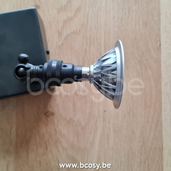 Authentage MAR0L2V10 Authentage MARRON spot encastré BA15d Bronze Authentage Spots montés en surface.