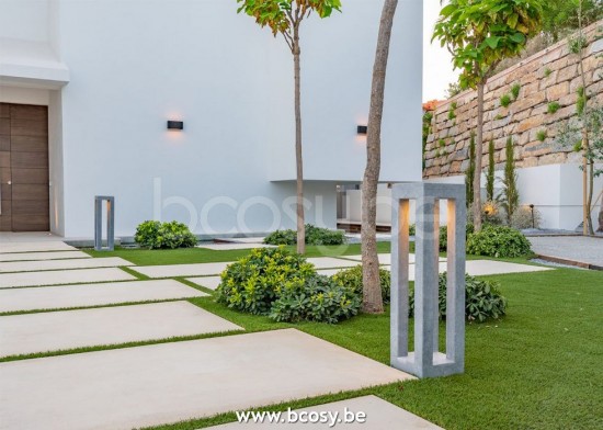 Authentage QBR0L2OUS Q-BRI Aussenwandleuchte lampe aussen Bronze Authentage Aussen Wandleuchten Aussenwandlampen.