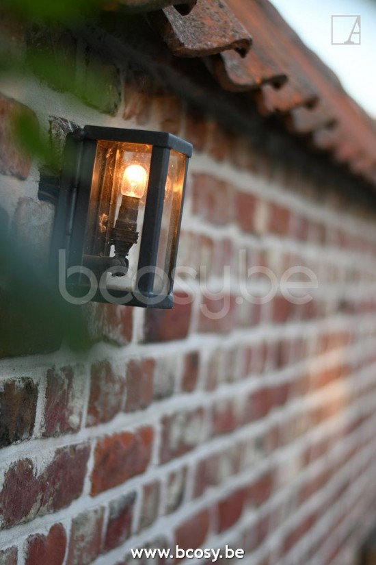 TerraLumi Authent Kleine Messing-Wandleuchte Vitrine petit von Authent - Außenleuchten TerraLumi Terra-Lumi TL2404* AUT# VIPX001001.