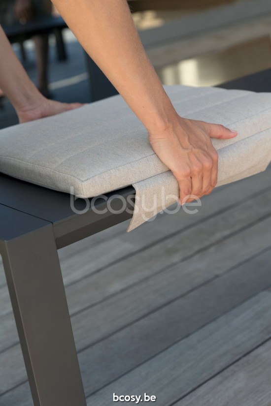 Diphano Metris banc de jardin 226x39 Cadre Aluminium Lava.