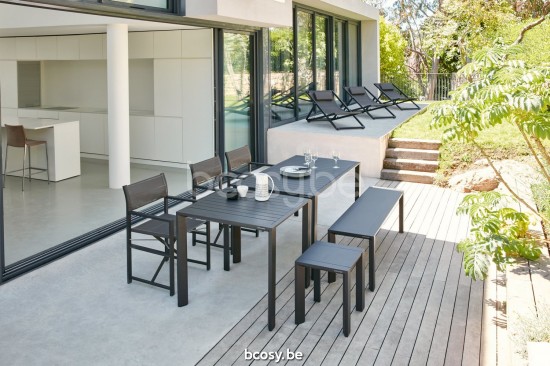 Diphano Metris garden outdoor benches 160x39 PCA Lava.