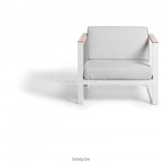 Diphano Landscape lounge chair with teak arms Aluminium White Frame All Weather Shine Fabric Armrests in Natural Teak.