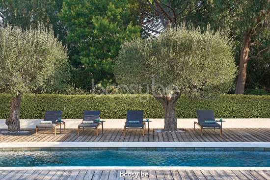 Diphano Newport sun beds loungers with teak arms PCA Lava Batyline Black Armrests in Natural Teak.