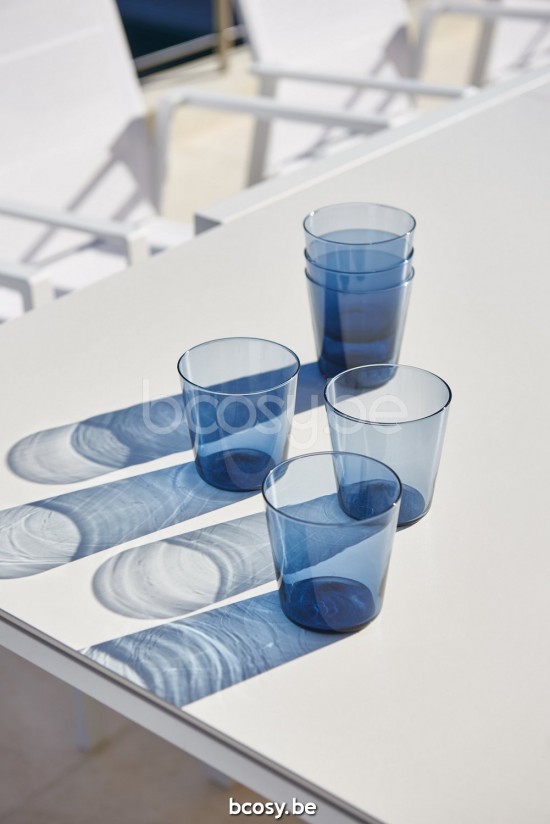 Diphano Selecta Stackable dining armchair Aluminium White Frame single layer Batyline White Fabric.