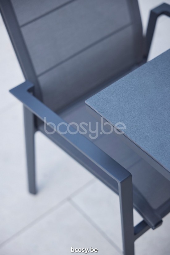 Diphano Selecta garden outdoor dining armchairs PCA Lava single layer Batyline Cafe.