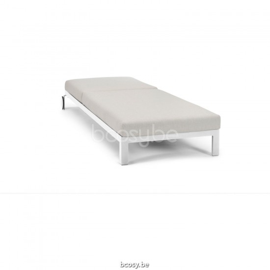 Diphano Cubic Chaise longue empilable à roulettes Cadre Aluminium blanc.