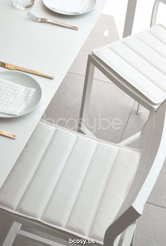 Diphano Metris table de jardin 226x90 Cadre Aluminium blanc.