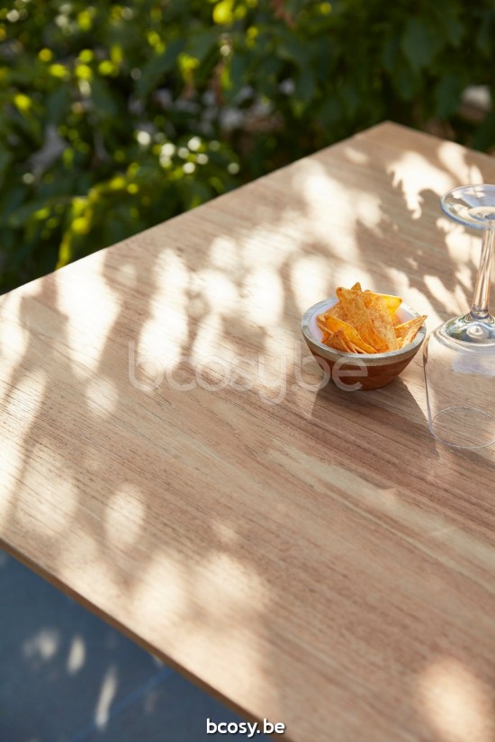 Diphano Alexa counter bistrotafel M (75x70) Aluminium Wit Frame Tafelblad Naturel Teak.