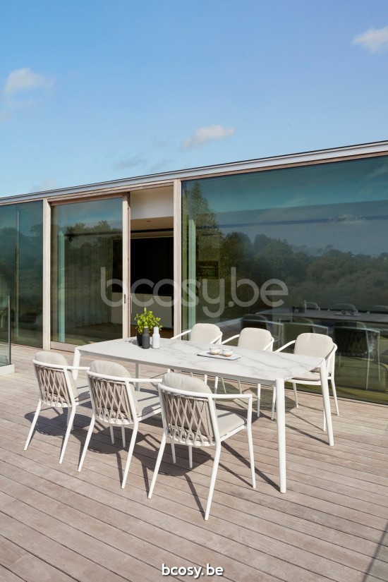 Diphano Icon dining table 226x104 Aluminium White Frame Top Ceramic Carrara White 6 mm Lay-On.