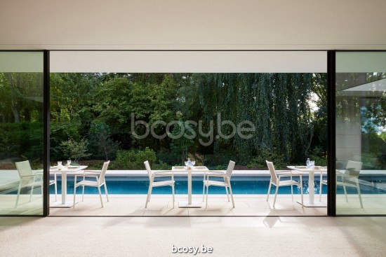 Diphano Selecta bistrotafel D (72x72) Aluminium Wit Frame Tafelblad keramisch wit 6 mm ingelegd.