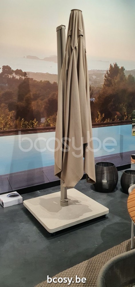 Jardinico ANTEGO 350XR Parasol Deporté Mât Lin Toile Latte Sunbrella.