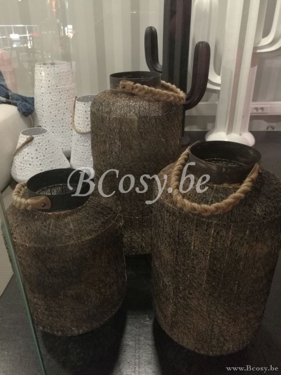 Jardinico Moroccan-Morocan Gartenwindlicht Laterne Kerzenlicht braun Gross Stahldraht und Naturkord Handgriff aus Leder 65H JAR-LI000011| LI011| Jardinico Gartenlanternen