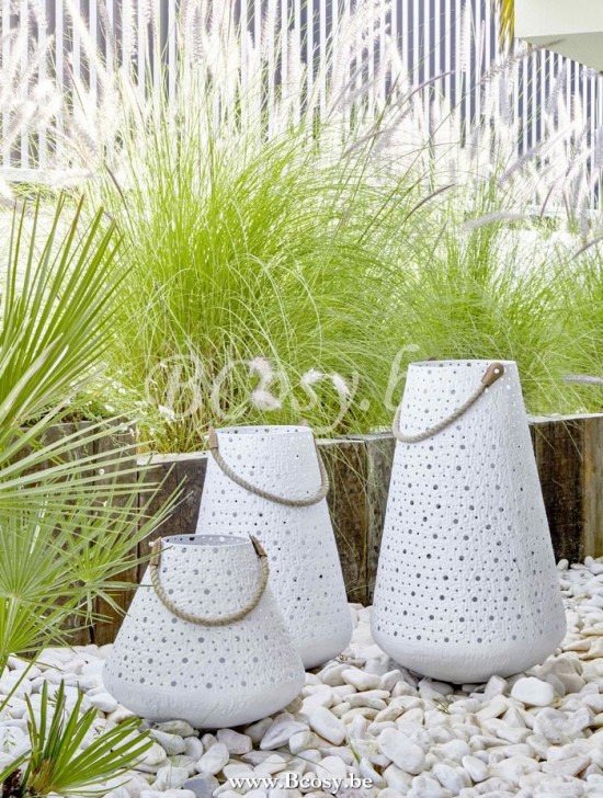 Jardinico MADRAS-MADDRAS Windlight-Hurricane canlde light White Large Powder coated steel 62H JAR-LI000012| LI012| Jardinico Garden Outdoor lanterns hurricanes