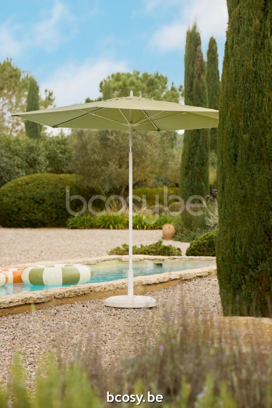 Jardinico TULI 270XR Parasol À Mât Central Mât Blanc Toile Kale with bone Piping Sunbrella Solids Cat 1.