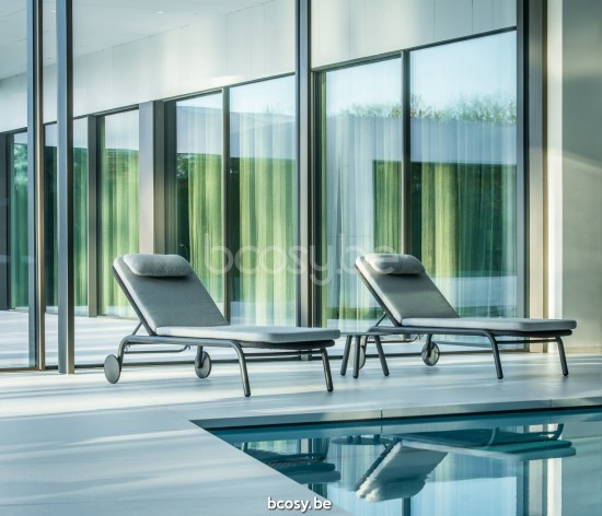 Jati Kebon Durham Ligbed Zonder kussens Antraciet mat aluminium Koord Antraciet.