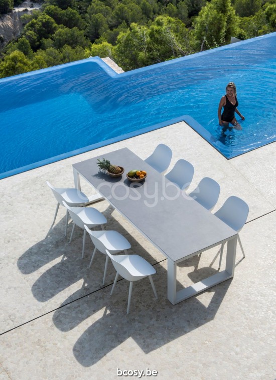 Jati Kebon Galati Tuinstoel Bijzetstoel Wit mat aluminium.