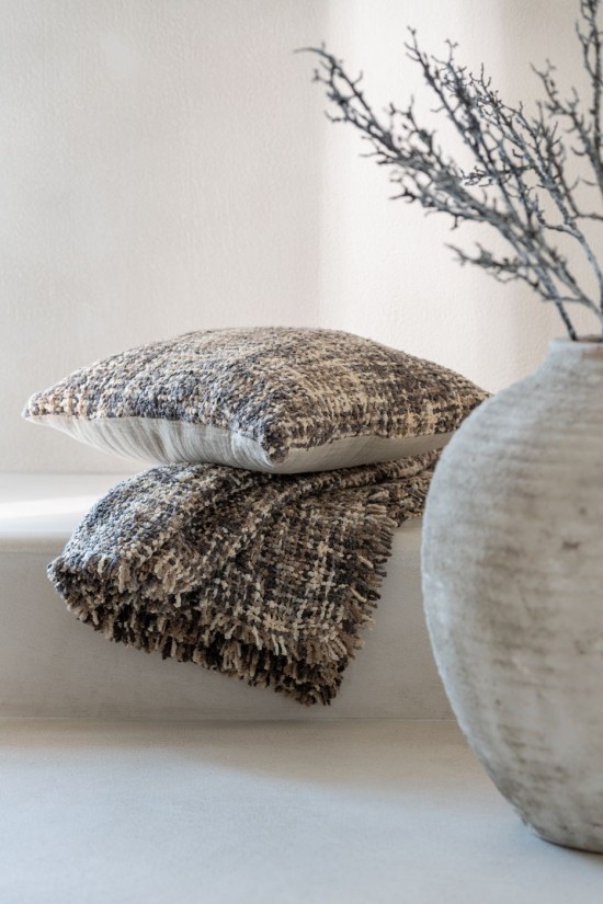 J Line Cuscino Tweed Acrilico Cotone Marrone Beige Cojín Tweed Acrílico Algodón Marrón Beige.