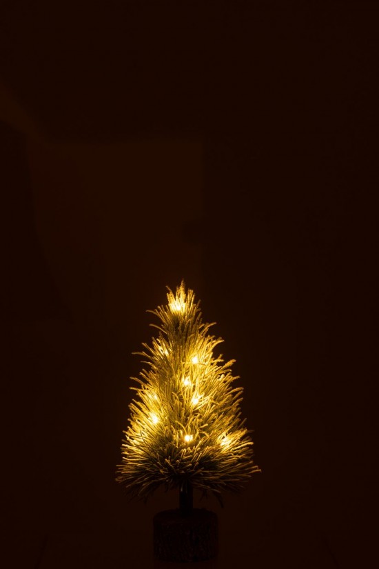 J Line arbres sapins de noel sur pied Jolipa Sapin De Noel B Led Artificiel Neige Vert Small.