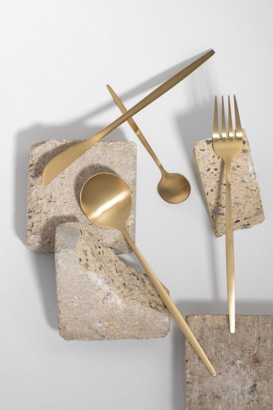 Jline Box Cubiertos A 24 Piezas Acero Inoxidable Mate Oro.