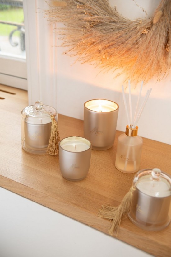 Jline Vela Perfumada Merci Beige Large 65 Horas.