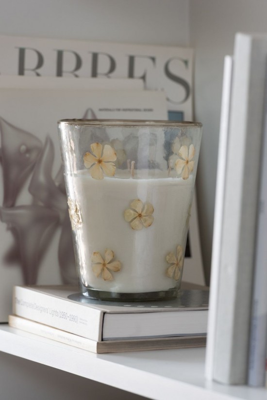 Jline Vela Perfumada Flor De Cristal Transparente Mediano 55 Horas.