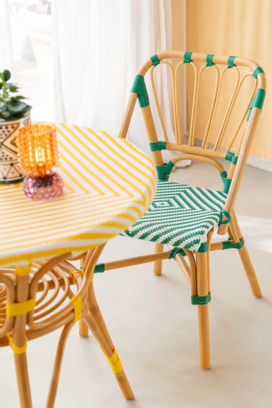 JLine J Line Tafel Live Rattan Kunststof Naturel Geel eettafels keukentafels woonkamer.