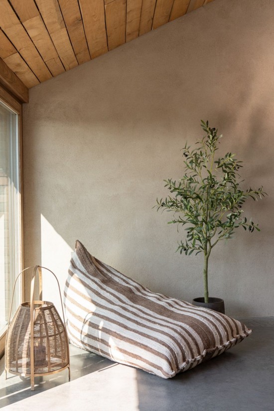 Jline Bean Bag Stripe Recycled Cotton White Brown.