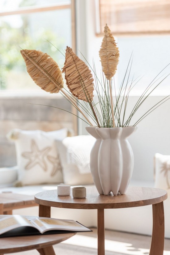 Jline Florero De Ceramica Blanca Lotus Grande.