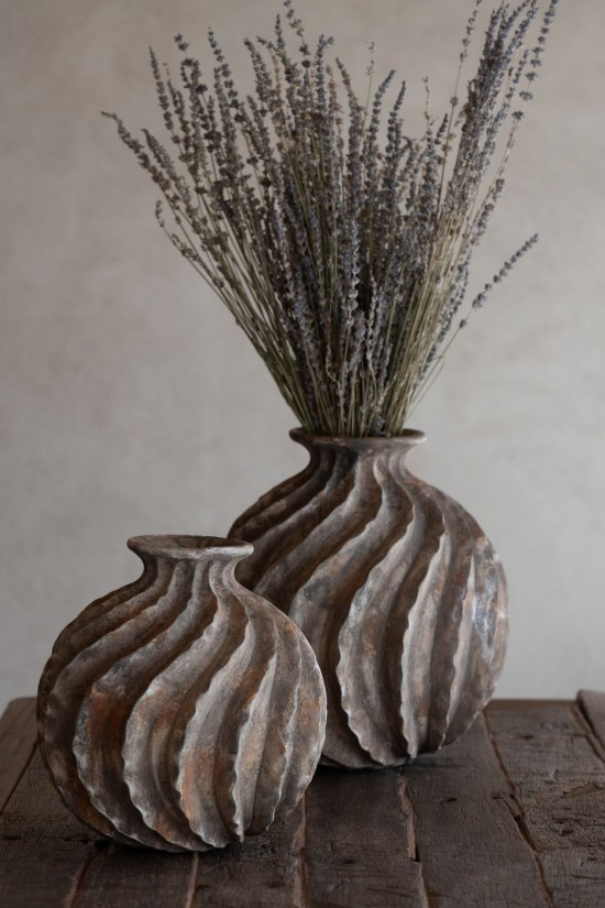 J Line Vaso Pallone Antico Resina Large Jarron De Bola Antiguo Poliresina Large.