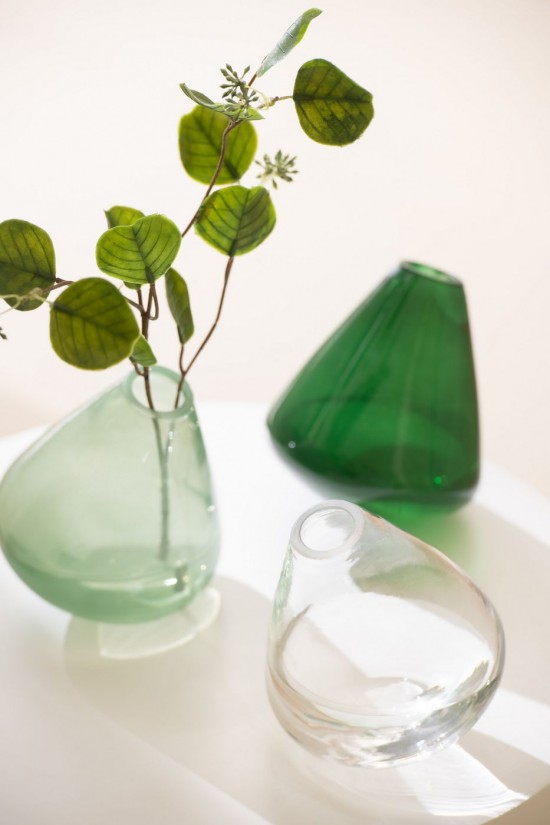 J Line Vaso Topaz Vetro Verde Scuro Jarrón Topaz Vidrio Verde Oscuro.