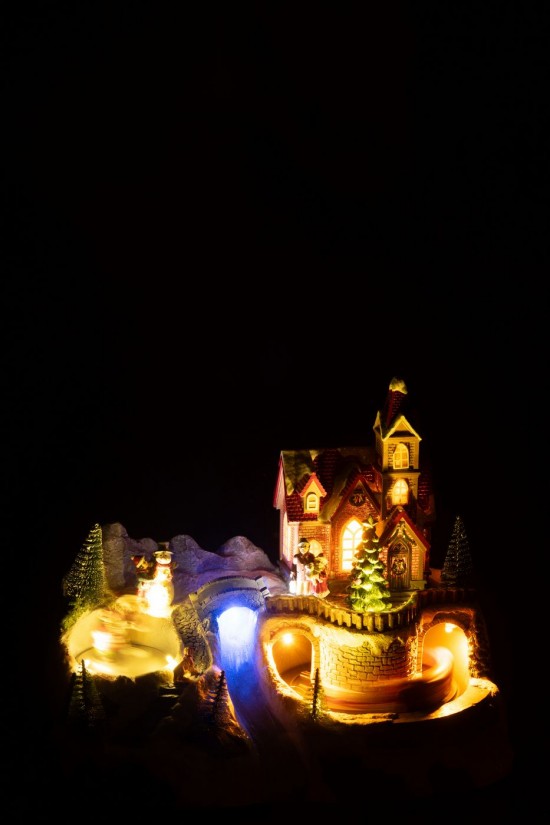 J Line hivers Jolipa Village Train Patin Polyrésine Multicolore.