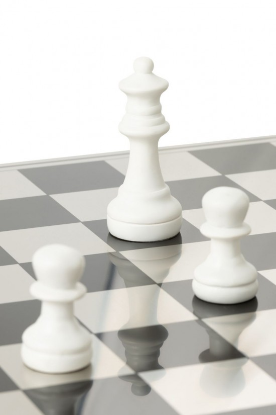 Jline Schach Set Brett Polyresin Goldfarben Weiß schachbretter holz.